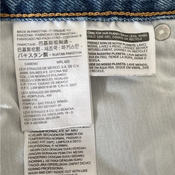 🔥HP🔥 LEVI’S Denim Mini Skirt in Size 27 - Picture 10 of 13